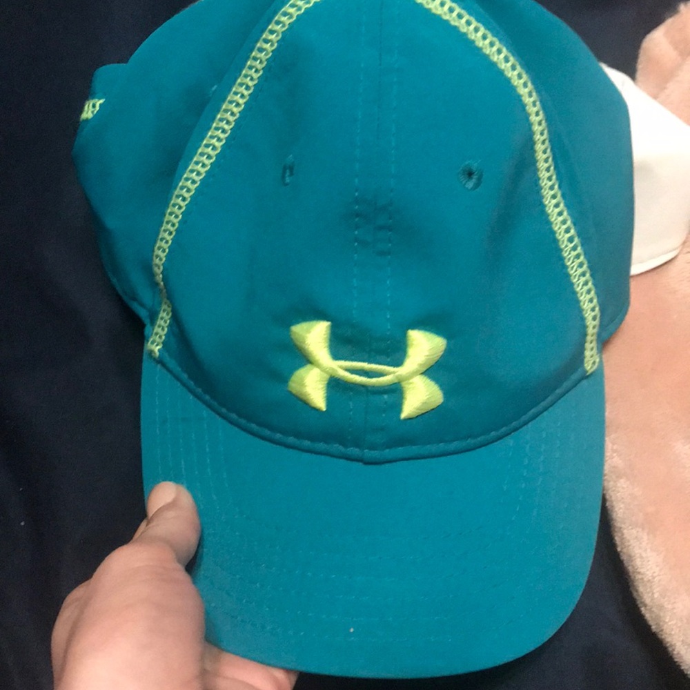 RESERVED UA HAT for cheryle